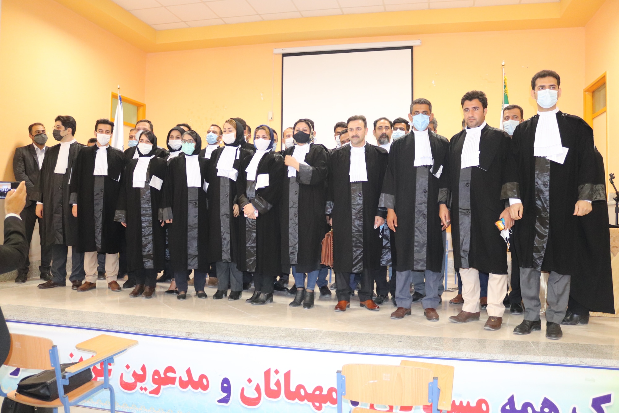 گزارش تصویری برگزاری آیین تحلیف کارآموزان وکالت، ورودی سال 1397 کانون وکلای دادگستری استان ایلام